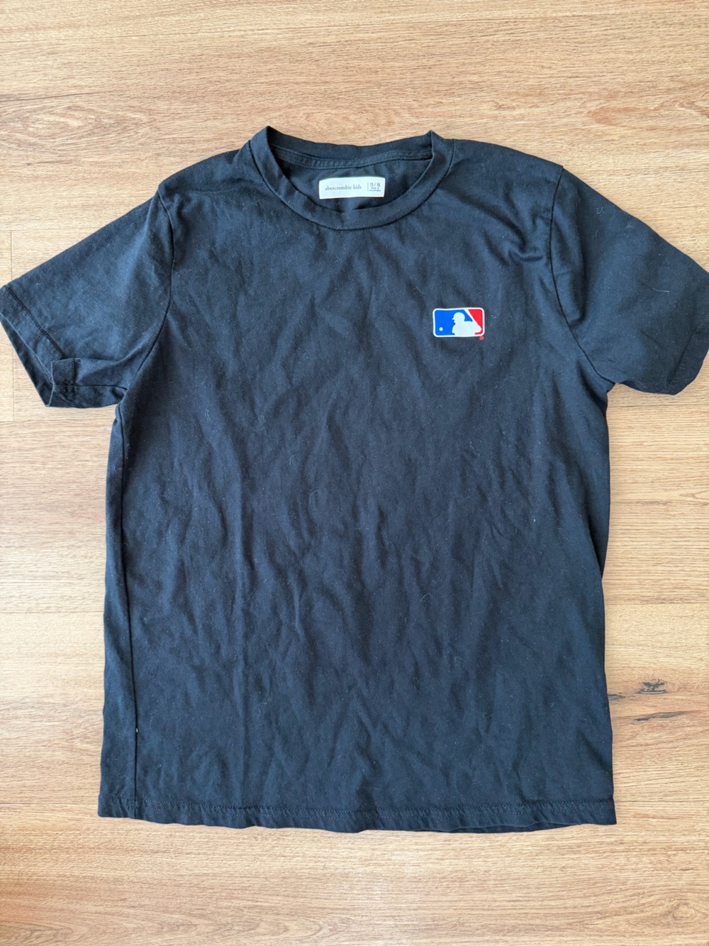 abercrombie kids Black Short-Sleeve Tee with MLB Patch
